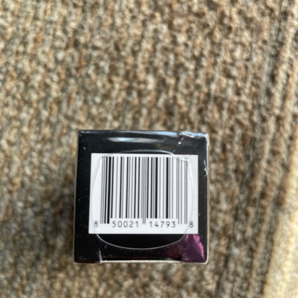 Brand New in box. Umber color. 4 left. Hide Multi-Use Full Coverage Concealers. - Picture 3 of 9